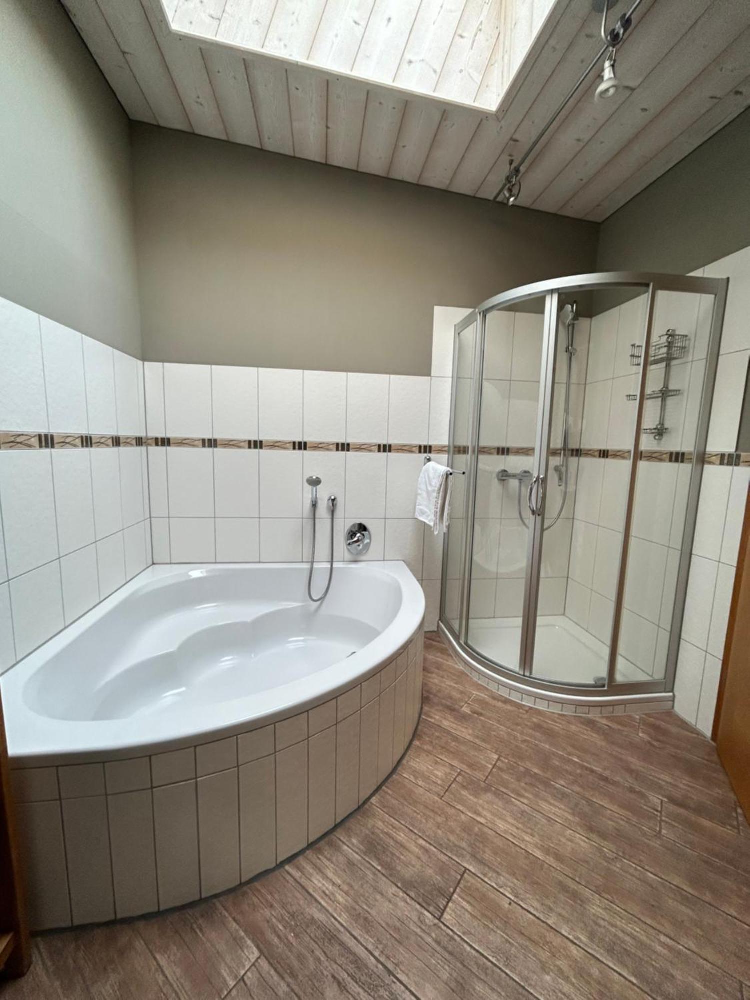 רות' Apartment Roth מראה חיצוני תמונה